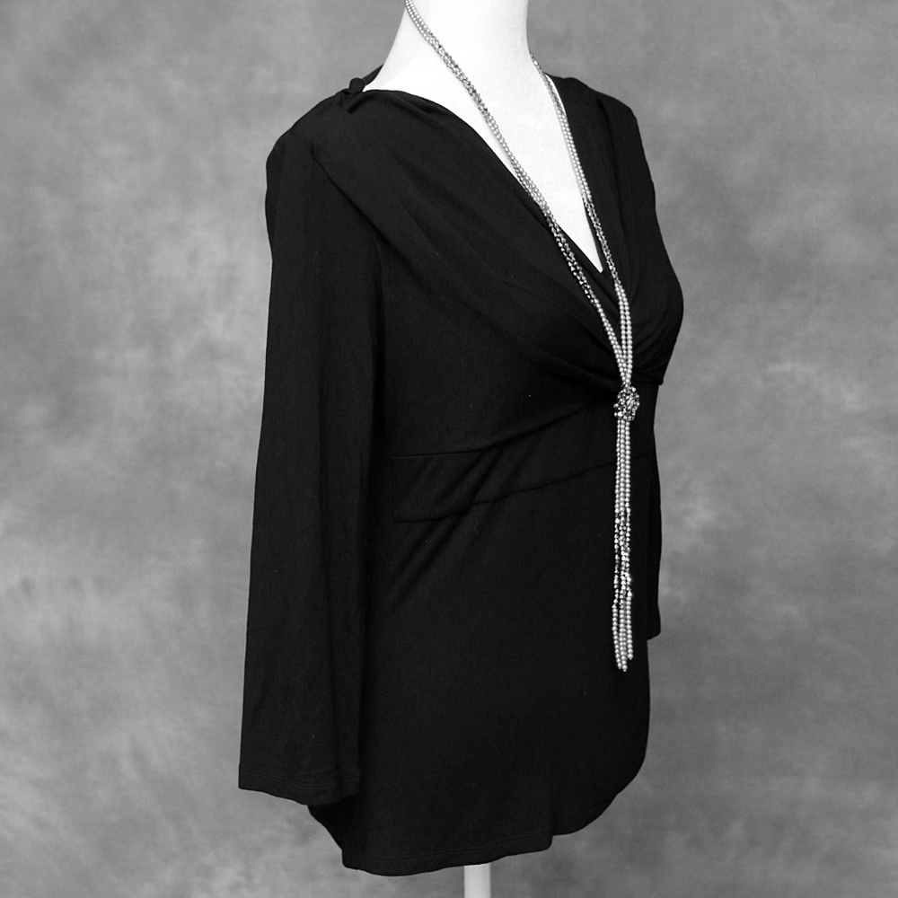 Ann Taylor Black V-Neck Top Small Viscose Blend Chic Stretch Career Blouse - Picture 3 of 6